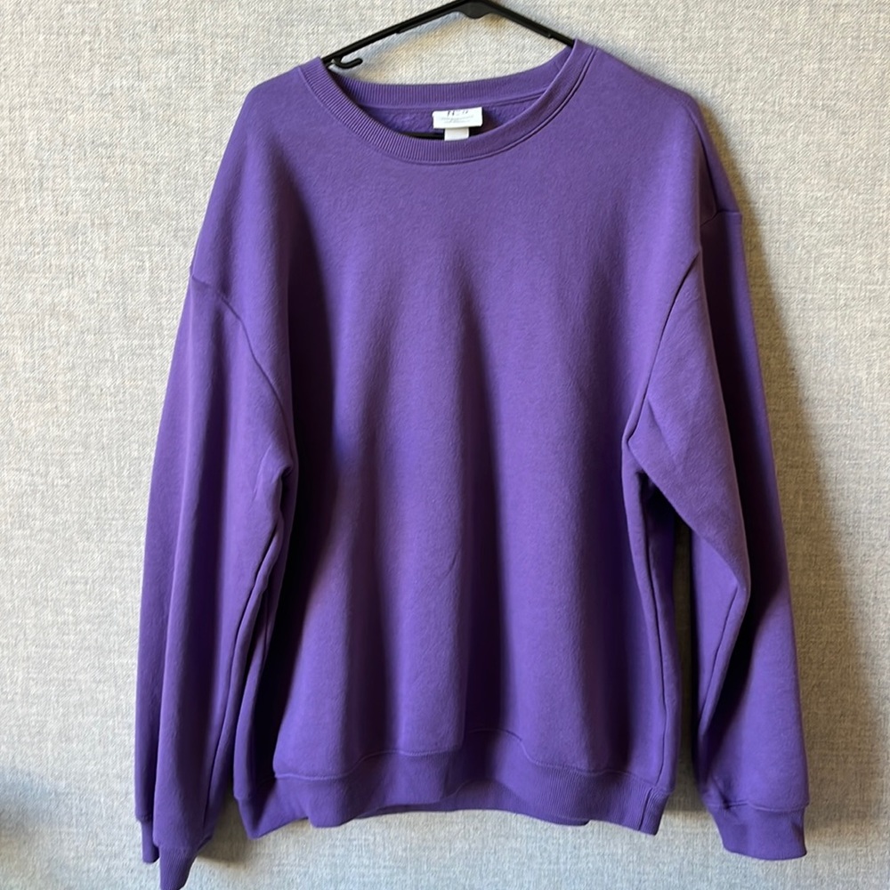 relaxed fit purple sweatshirt